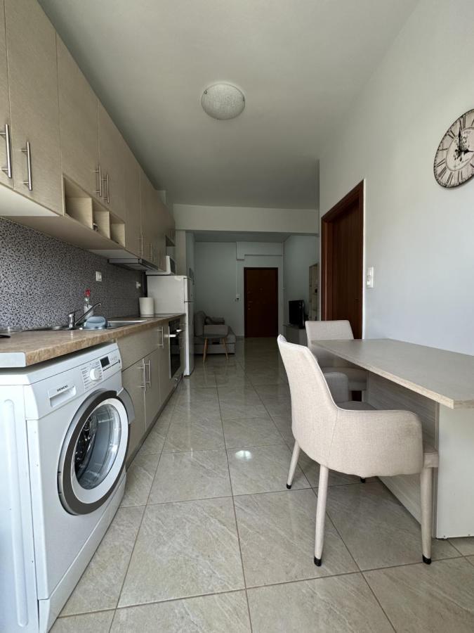 Appartement Καλαισθητο Διαμερισμα Διπλα Στο Μετρο à Athènes Extérieur photo