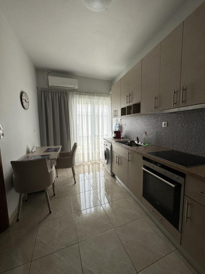 Appartement Καλαισθητο Διαμερισμα Διπλα Στο Μετρο à Athènes Extérieur photo
