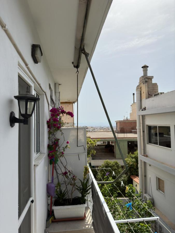 Appartement Καλαισθητο Διαμερισμα Διπλα Στο Μετρο à Athènes Extérieur photo