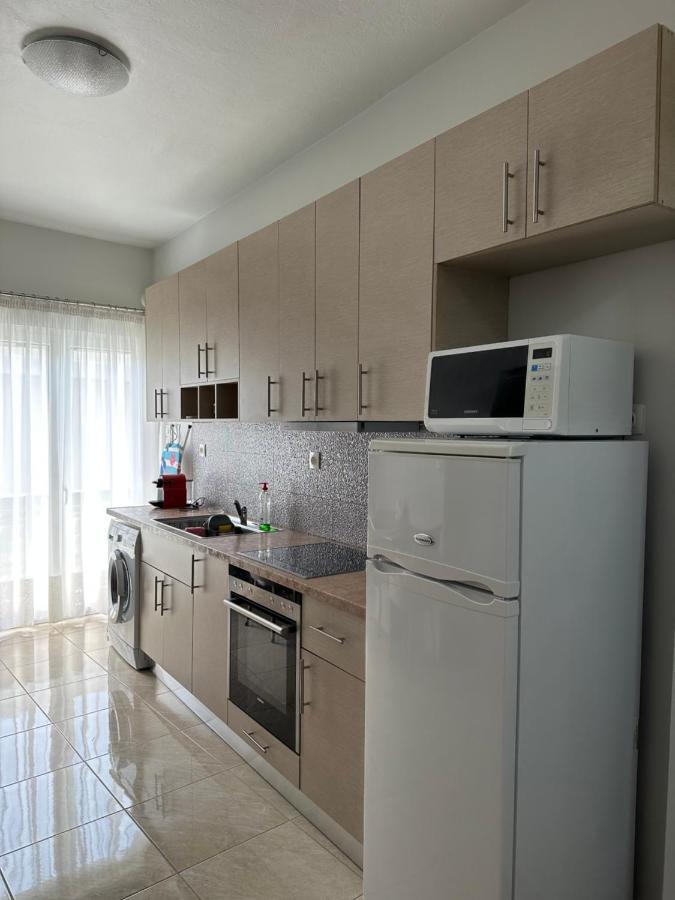 Appartement Καλαισθητο Διαμερισμα Διπλα Στο Μετρο à Athènes Extérieur photo